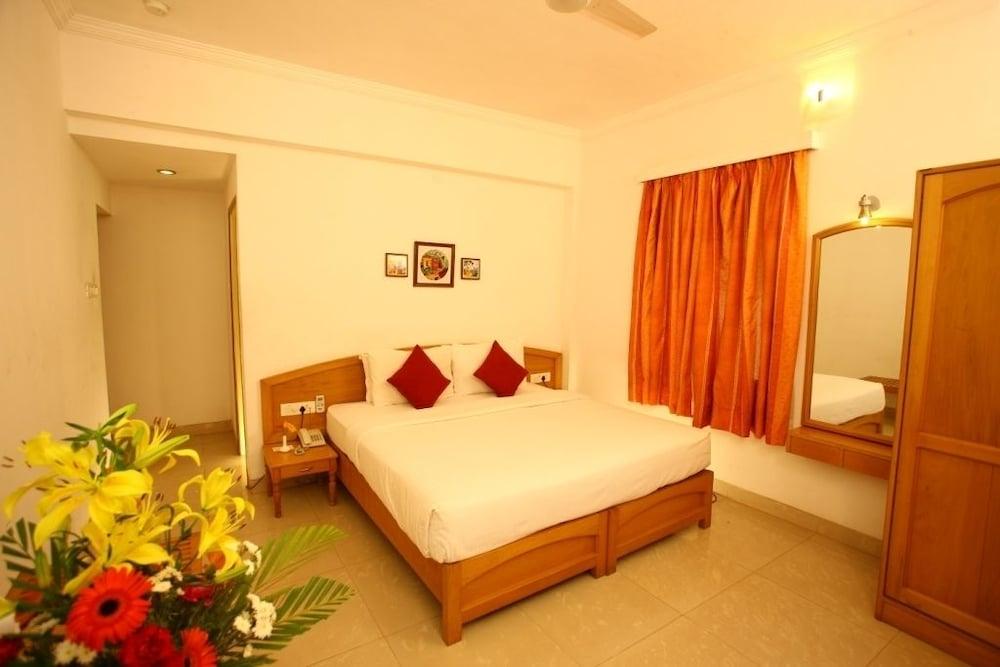 Calangute Towers - Am Hotel Kollection Экстерьер фото
